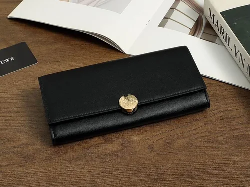 11 Loewe Women's Wallet Luxury Anagram Leather Designer