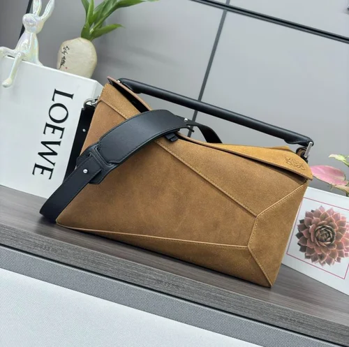 Loewe Original Shoulder Bags Authentic Anagram Collection