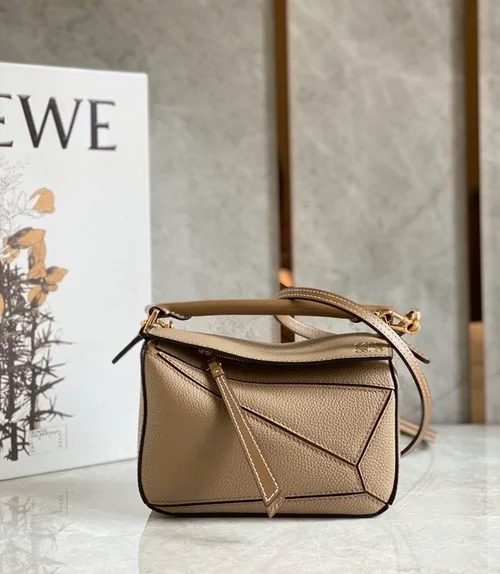 Loewe Original Shoulder Bags Authentic Anagram Collection