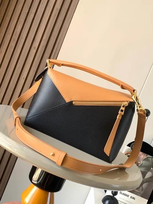 Loewe Original Shoulder Bags Authentic Anagram Collection