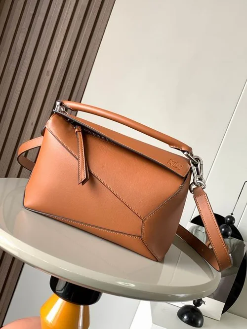 Loewe Original Shoulder Bags Authentic Anagram Collection