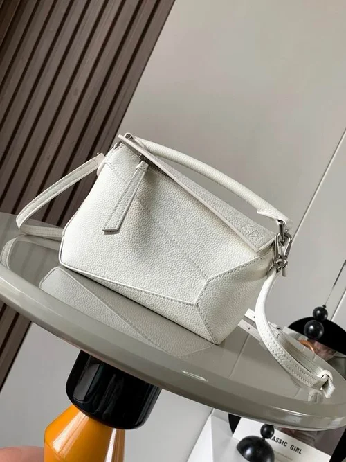 Loewe Original Shoulder Bags Authentic Anagram Collection