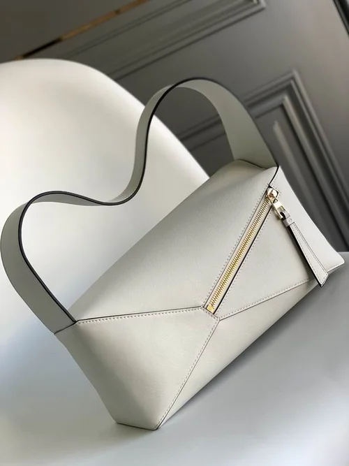 Loewe Original Shoulder Bags Authentic Anagram Collection