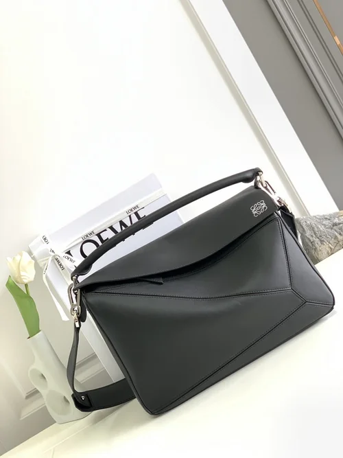 Loewe Original Shoulder Bags Authentic Anagram Collection