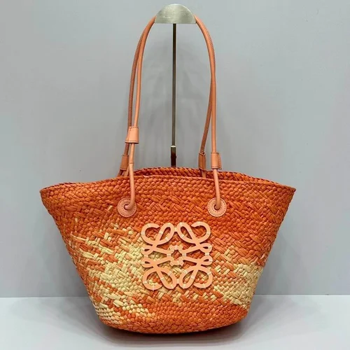 11 Loewe Basket Bag Medium Women Luxury Raffia Designer