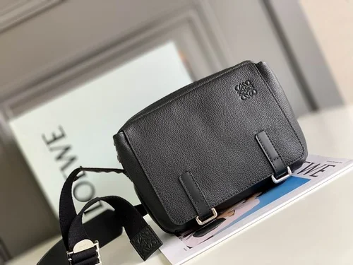 11 Loewe Messenger Bag Medium Women Luxury Anagram Leather