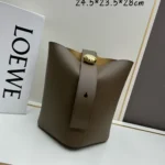 11 Loewe Pebble Bucket Bag Small Women Luxury Leather