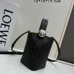 11 Loewe Pebble Bucket Bag Small Women Luxury Leather