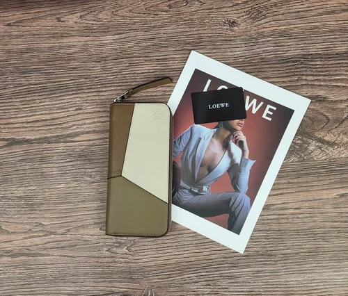 Loewe Original Women's Wallet Authentic Anagram Leather