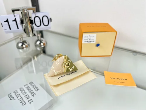 11 Louis Vuitton Original Accessories Authentic Monogram Collection