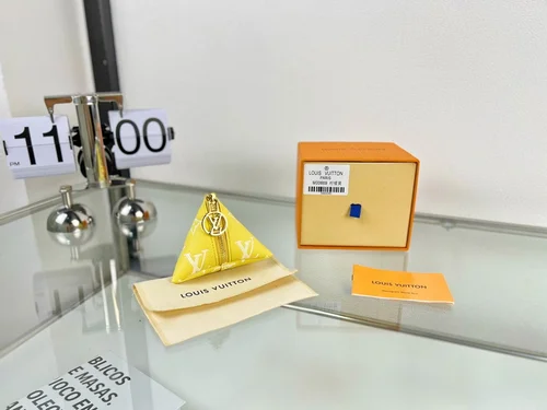 11 Louis Vuitton Original Accessories Authentic Monogram Collection