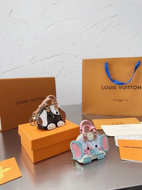 11 Louis Vuitton Original Accessories Authentic Monogram Collection