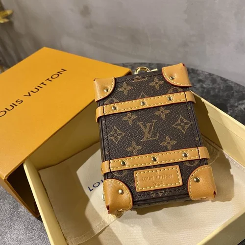 11 Louis Vuitton Original Accessories Authentic Monogram Collection
