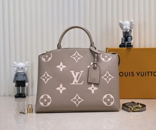 11 Louis Vuitton Original Handbags Authentic Monogram Collection