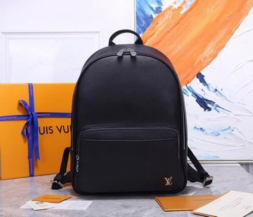 11 Louis Vuitton Original Backpack Large Authentic Monogram Canvas