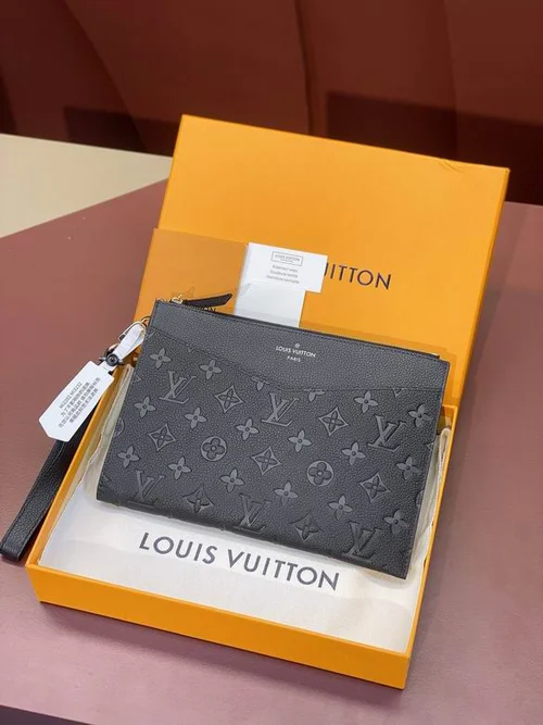 11 Louis Vuitton Original Women's Handbag Authentic Monogram Canvas