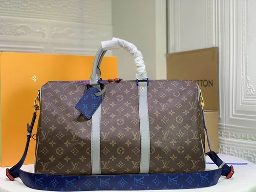 11 Louis Vuitton Original Large Travel Bag Authentic Monogram Canvas