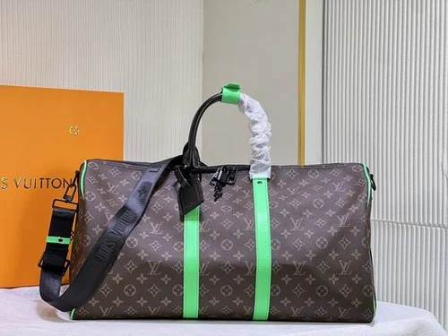 11 Louis Vuitton Original Large Travel Bag Authentic Monogram Canvas