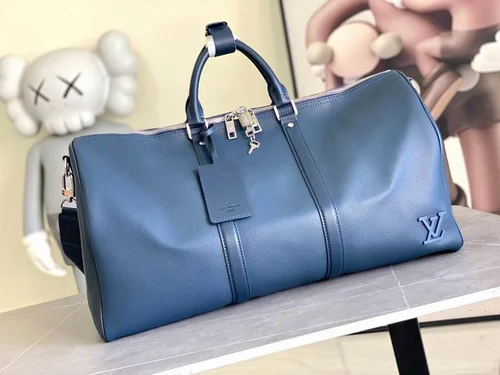 11 Louis Vuitton Original Large Travel Bag Authentic Monogram Canvas