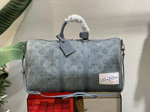 11 Louis Vuitton Original Large Travel Bag Authentic Monogram Canvas