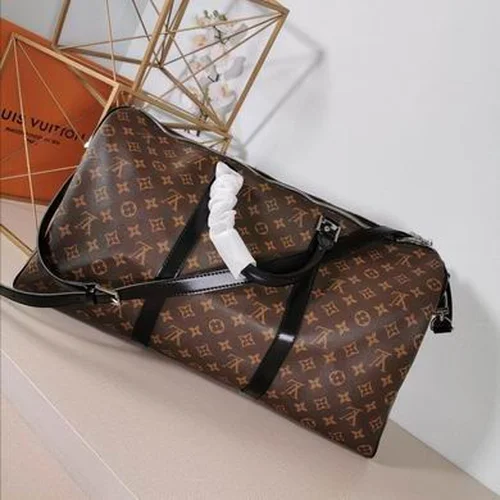 11 Louis Vuitton Original Large Travel Bag Authentic Monogram Canvas