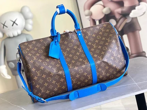 11 Louis Vuitton Original Large Travel Bag Authentic Monogram Canvas