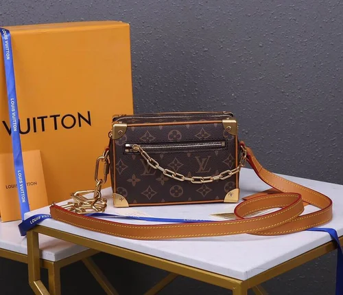 11 Louis Vuitton Original Waistbag Authentic Monogram Canvas