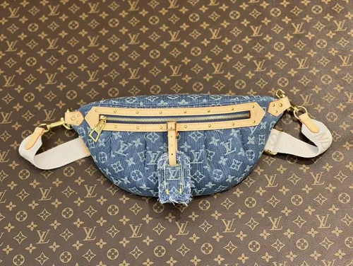 11 Louis Vuitton Original Waistbag Authentic Monogram Canvas