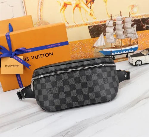 11 Louis Vuitton Original Waistbag Authentic Monogram Canvas