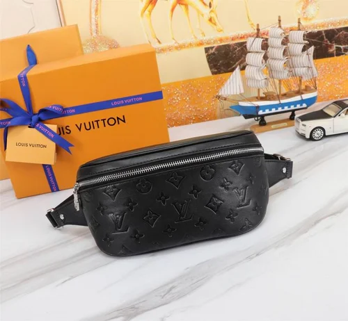 11 Louis Vuitton Original Waistbag Authentic Monogram Canvas