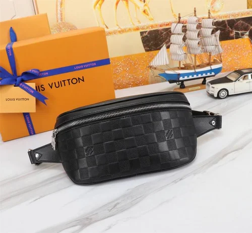 11 Louis Vuitton Original Waistbag Authentic Monogram Canvas