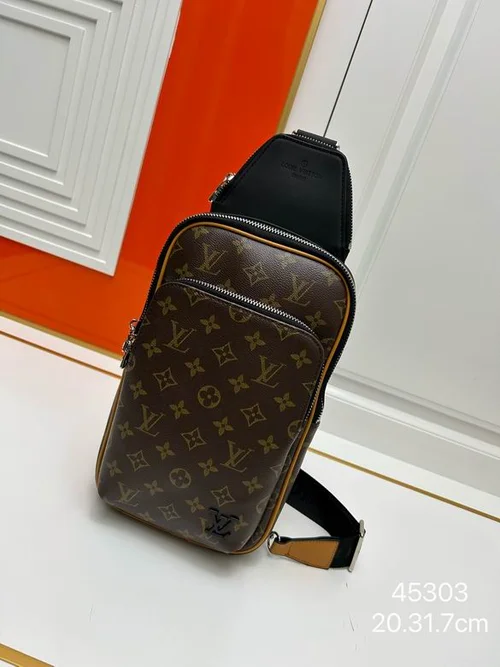 11 Louis Vuitton Original Waistbag Authentic Monogram Canvas