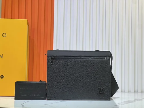 11 Louis Vuitton Original Waistbag Authentic Monogram Canvas