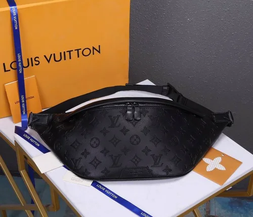 11 Louis Vuitton Original Waistbag Authentic Monogram Canvas