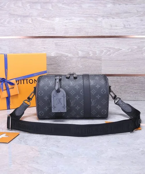 11 Louis Vuitton Original Waistbag Authentic Monogram Canvas