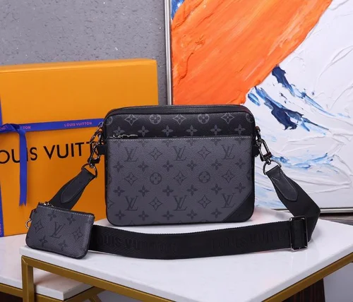 11 Louis Vuitton Original Waistbag Authentic Monogram Canvas