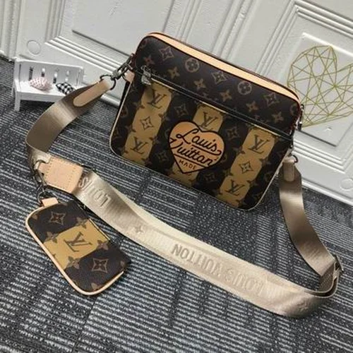 11 Louis Vuitton Original Waistbag Authentic Monogram Canvas