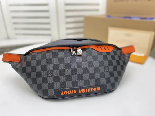 11 Louis Vuitton Original Waistbag Authentic Monogram Canvas