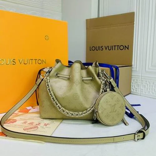 11 Louis Vuitton Original Bucket Bag Authentic Monogram Canvas