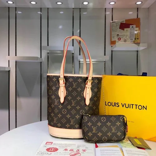 11 Louis Vuitton Original Bucket Bag Authentic Monogram Canvas
