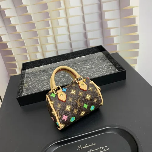 11 Louis Vuitton Original Accessories Authentic Monogram Collection
