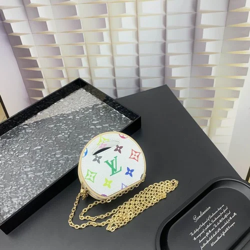 11 Louis Vuitton Original Accessories Authentic Monogram Collection