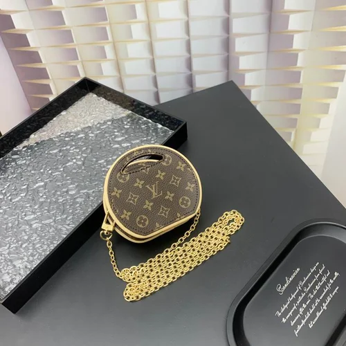 11 Louis Vuitton Original Accessories Authentic Monogram Collection