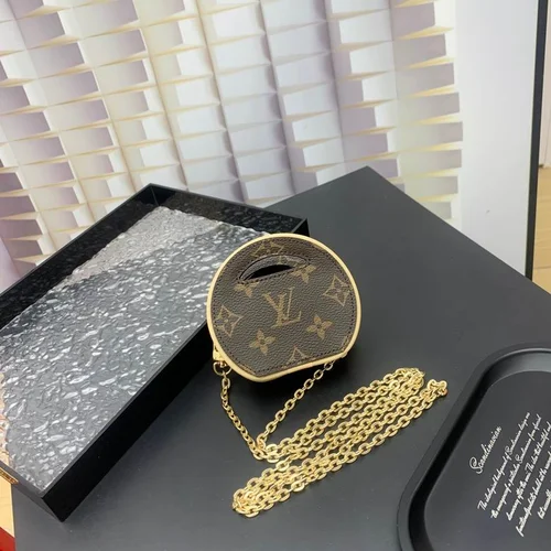 11 Louis Vuitton Original Accessories Authentic Monogram Collection