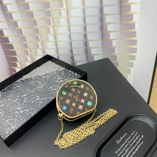 11 Louis Vuitton Original Accessories Authentic Monogram Collection