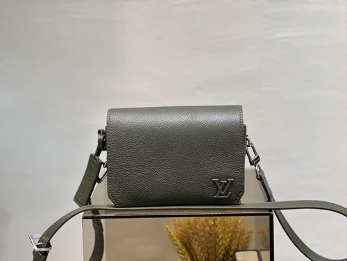 11 Louis Vuitton Original Handbags Authentic Monogram Collection