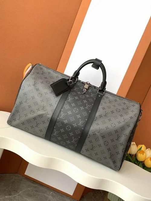 Louis Vuitton Original Travelling Bag Authentic Monogram Canvas