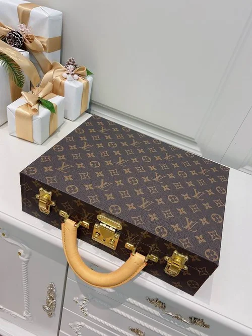 Louis Vuitton Original Luggage Trolley Case Authentic Monogram