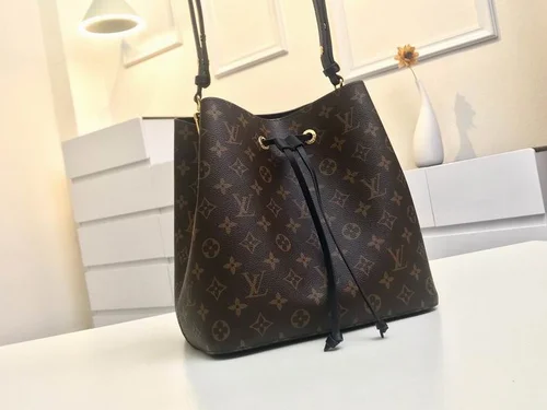 Louis Vuitton Original Bucket Bags Authentic Monogram Canvas