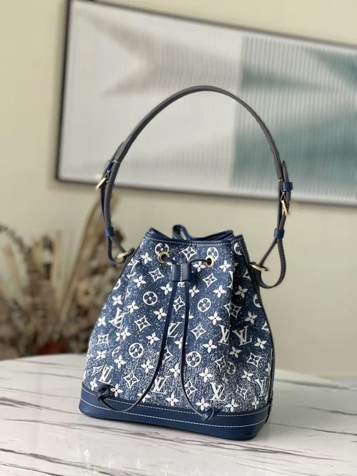 Louis Vuitton Original Bucket Bags Authentic Monogram Canvas